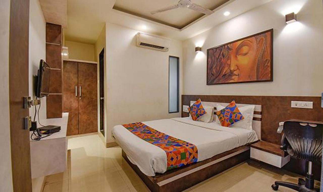 Fabhotel Royce Studio Apartments - Nr Pune International Airport Extérieur photo